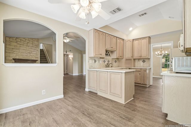 12307 Mapletree, San Antonio, TX 78249