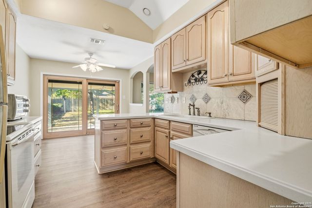 12307 Mapletree, San Antonio, TX 78249