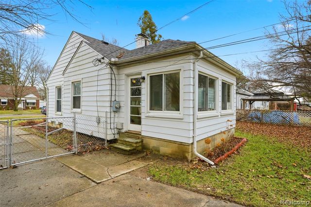 13559 Norborne, Redford, MI 48239