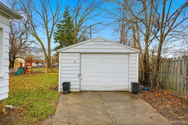 13559 Norborne, Redford, MI 48239