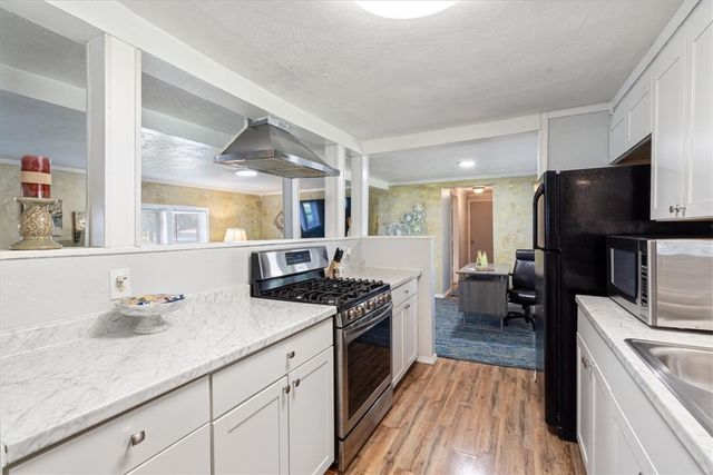 903 Water Tower Road, Bentonville, AR 72712