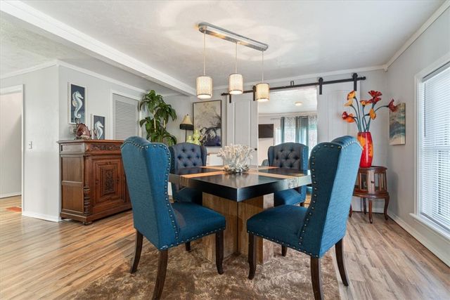 903 Water Tower Road, Bentonville, AR 72712