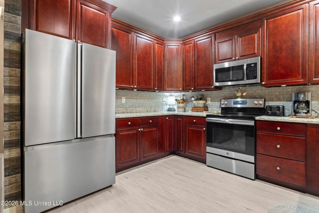 13052 Tracewood Drive, Gulfport, MS 39503