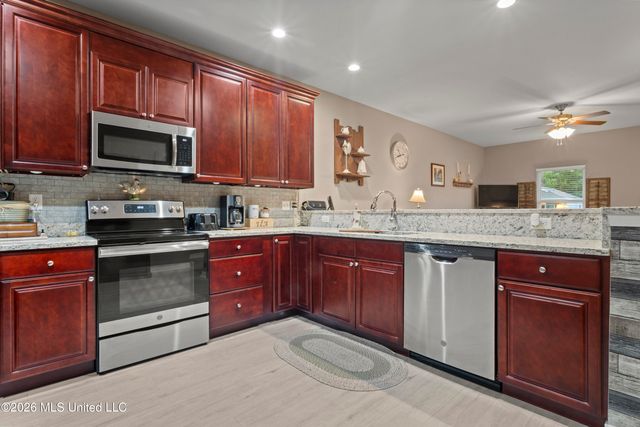 13052 Tracewood Drive, Gulfport, MS 39503