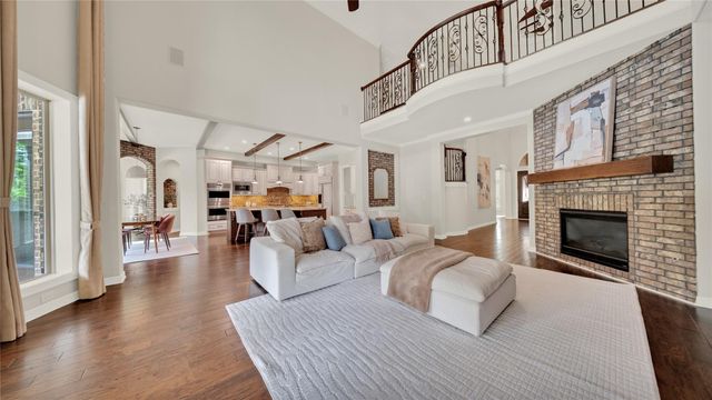 6102 Logan Creek Lane, Sugar Land, TX 77479