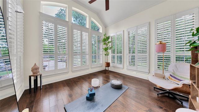6102 Logan Creek Lane, Sugar Land, TX 77479