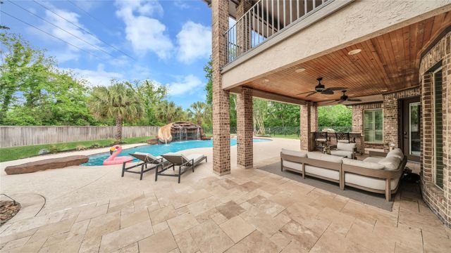 6102 Logan Creek Lane, Sugar Land, TX 77479