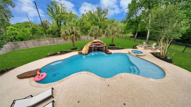 6102 Logan Creek Lane, Sugar Land, TX 77479