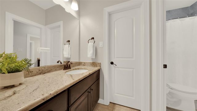 6102 Logan Creek Lane, Sugar Land, TX 77479