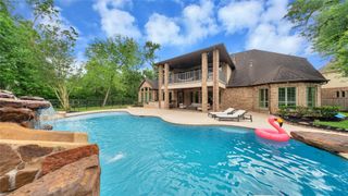 6102 Logan Creek Lane, Sugar Land, TX 77479