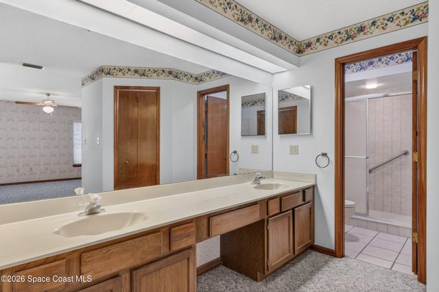 898 Havelock Avenue SW, Palm Bay, FL 32908