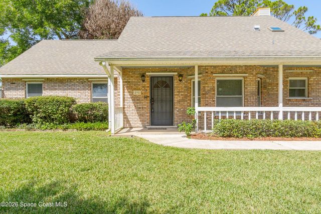 898 Havelock Avenue SW, Palm Bay, FL 32908