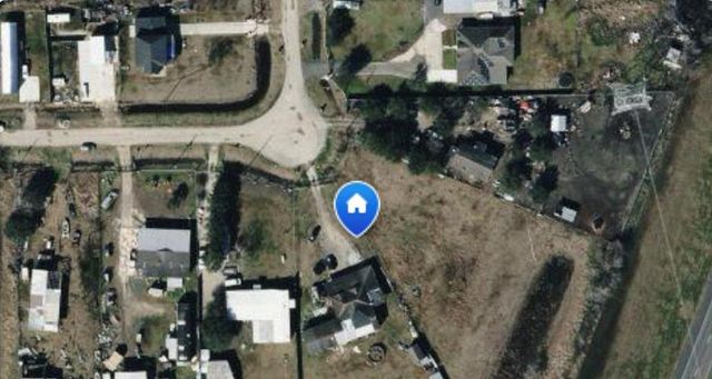 1080 S Paloma Drive, Rosharon, TX 77583