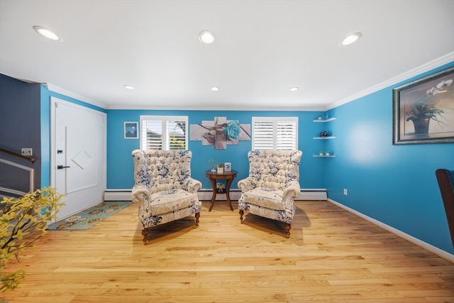 18 Wilson Dr 18, Framingham, MA 01702
