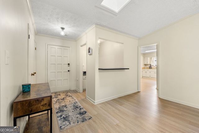 528 Raintree Drive, Jonesboro, GA 30238