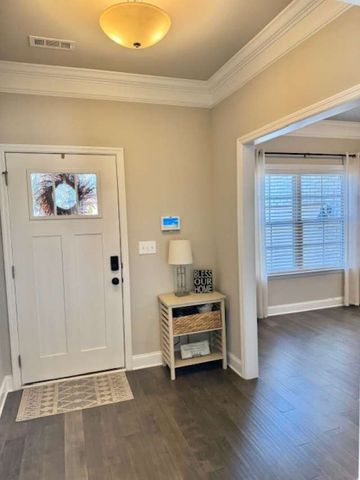 18 Cedar Grove Dr, Fayetteville, TN 37334