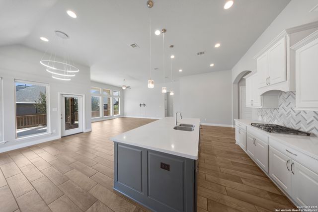14002 Rosetta, San Antonio, TX 78253