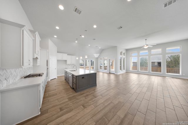 14002 Rosetta, San Antonio, TX 78253