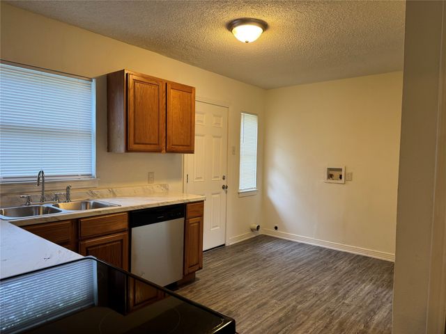 1444 Nash Street, Garland, TX 75042