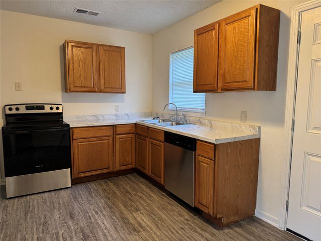 1444 Nash Street, Garland, TX 75042