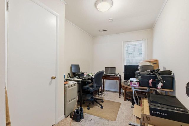 2736 Nagawicka AVENUE, Delafield, WI 53018