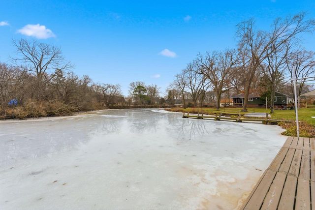 2736 Nagawicka AVENUE, Delafield, WI 53018