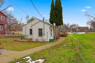 2736 Nagawicka AVENUE, Delafield, WI 53018