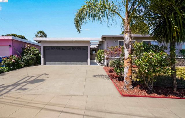 1341 Mcfarlane Ln, Hayward, CA 94544
