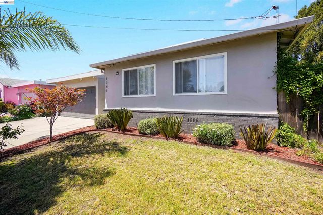 1341 Mcfarlane Ln, Hayward, CA 94544