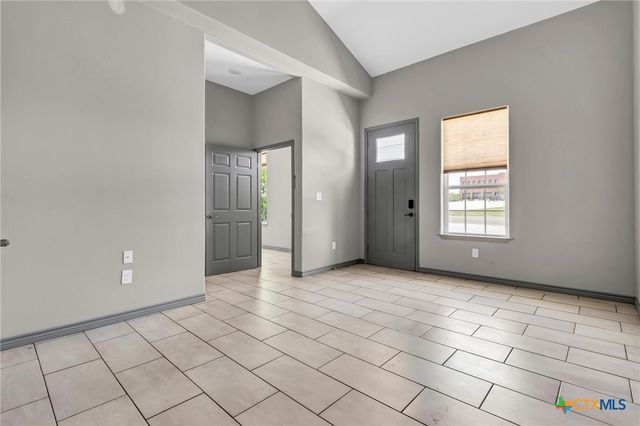504 S 1st Street, Copperas Cove, TX 76522