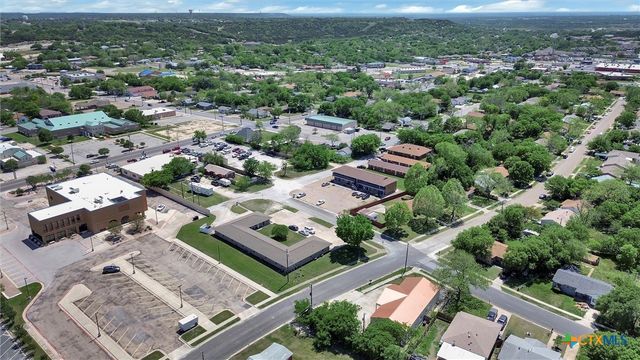 504 S 1st Street, Copperas Cove, TX 76522