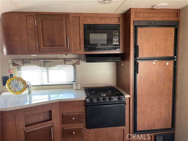 1295 S Cawston Avenue 136, Hemet, CA 92545