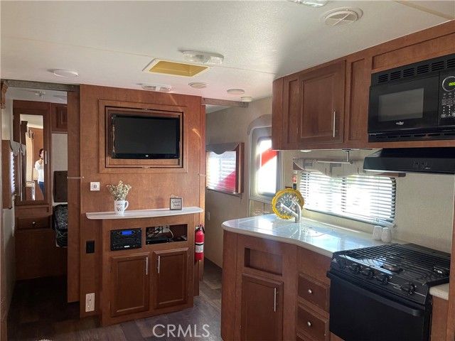 1295 S Cawston Avenue 136, Hemet, CA 92545