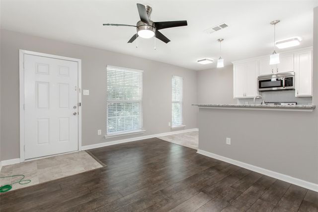 4319 McKinney Avenue 205, Dallas, TX 75205