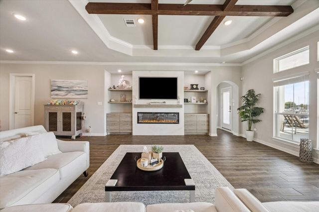 2230 Marina Way, Kemah, TX 77565