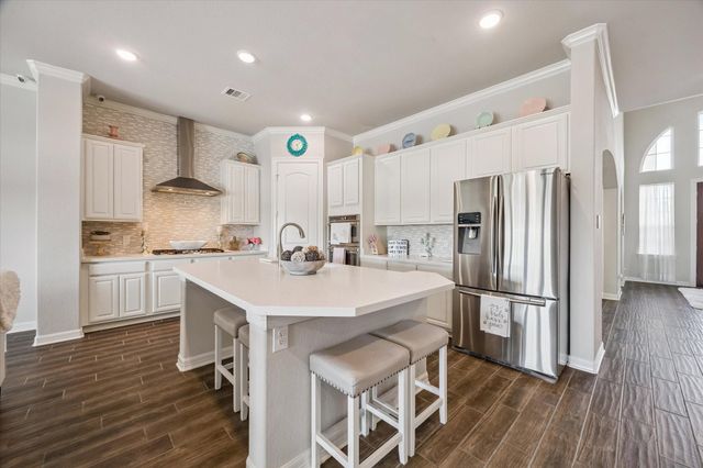2230 Marina Way, Kemah, TX 77565