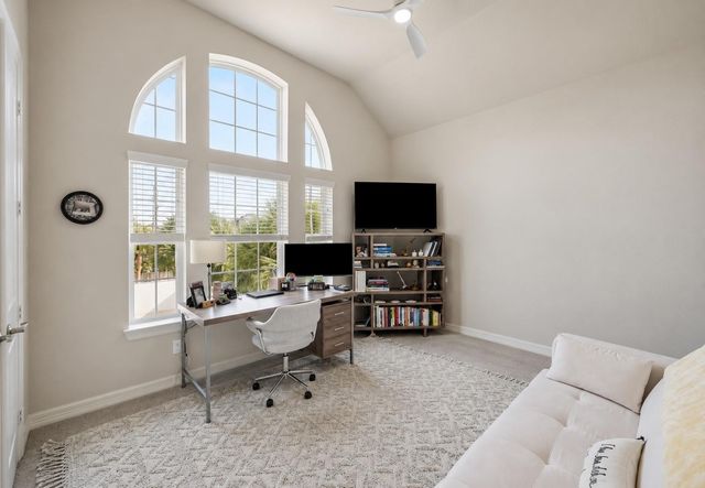 2230 Marina Way, Kemah, TX 77565