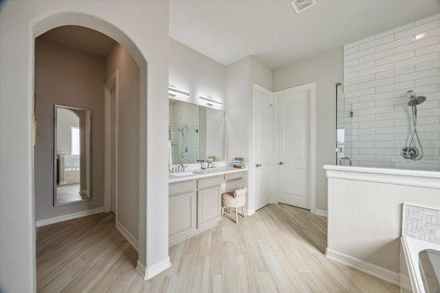2230 Marina Way, Kemah, TX 77565