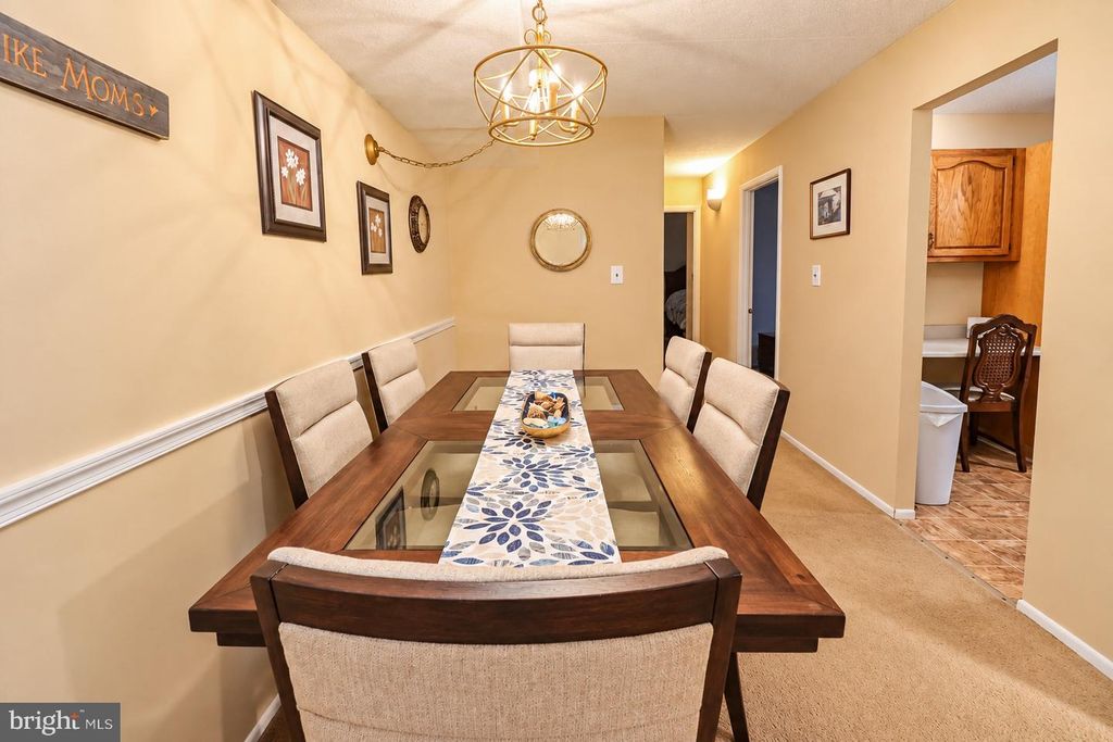 212 GOVERNOR CIR, Wilmington, DE 19809 — photo 5