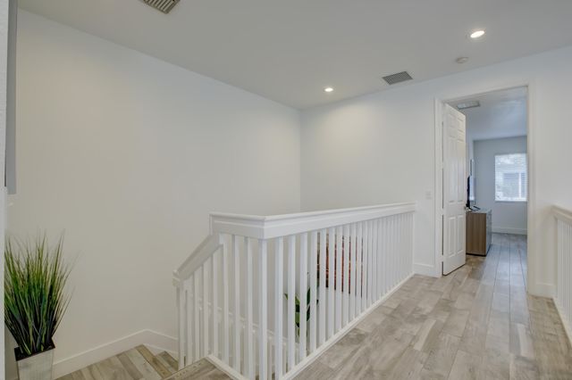 131 S East 7th Way 131, Pompano Beach, FL 33060