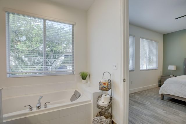 131 S East 7th Way 131, Pompano Beach, FL 33060