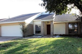 2618 Quarry Hill Road, Sugar Land, TX 77478