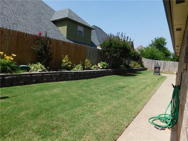 11904 SW 18th Street, Yukon, OK 73099