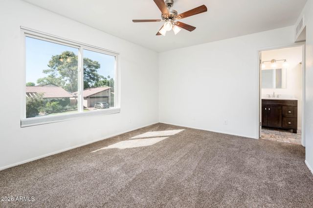 958 E LOBSTER TRAP Lane, Tempe, AZ 85283