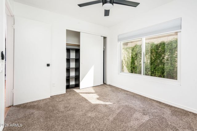 958 E LOBSTER TRAP Lane, Tempe, AZ 85283