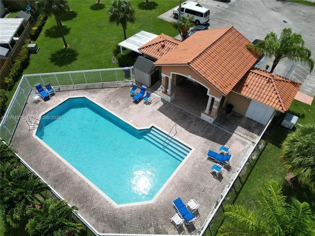 10937 SW 181st Ter, Miami, FL 33157