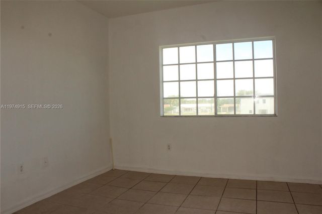 10937 SW 181st Ter, Miami, FL 33157