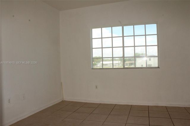 10937 SW 181st Ter, Miami, FL 33157