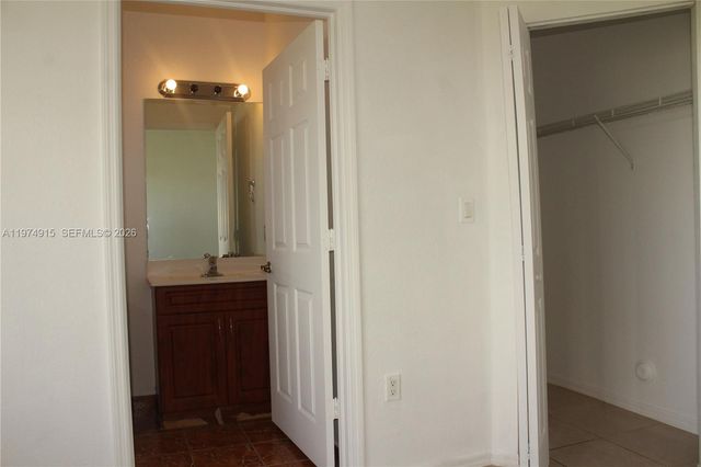 10937 SW 181st Ter, Miami, FL 33157