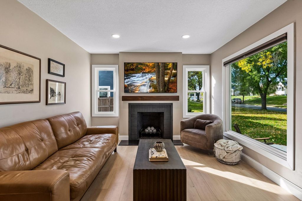 3233 Edgewood Avenue S, Saint Louis Park, MN 55426 — photo 3